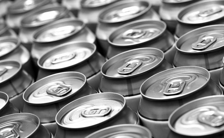 Small dip in can deliveries market