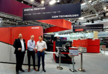 New Lion press roars into action for Abbey Labels Ser van de Graaf (Xeikon); Tom Allum (Abbey Labels); and Hans Gerinckx (Xeikon) at drupa