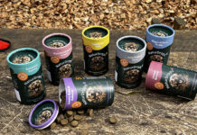 Paper-based packaging supports the pet market Pet food paper packaging