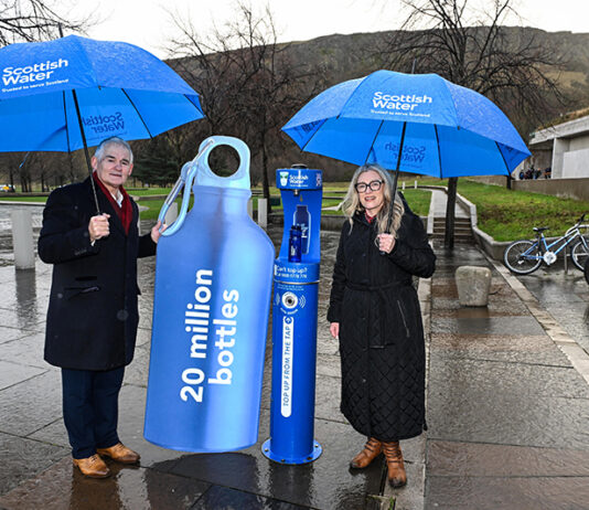 Peter Farrer of Scottish Water and climate action secretary Gillian Martin. Image credit: Paul Devlin / SNS Group
