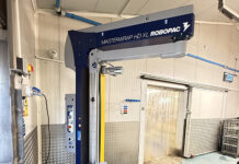 Rotating arm pallet wrapper boosts milk bottle stability for dairy farm Dairy pallet wrapper